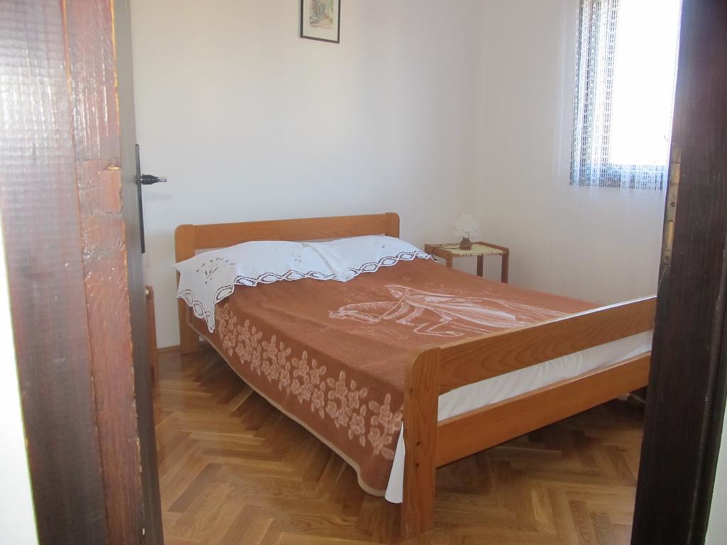 Apartment Razum Пула Екстериор снимка
