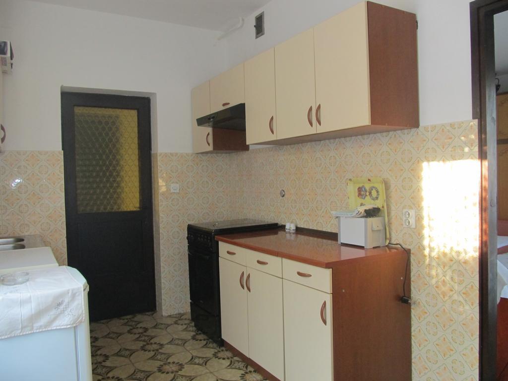 Apartment Razum Пула Екстериор снимка